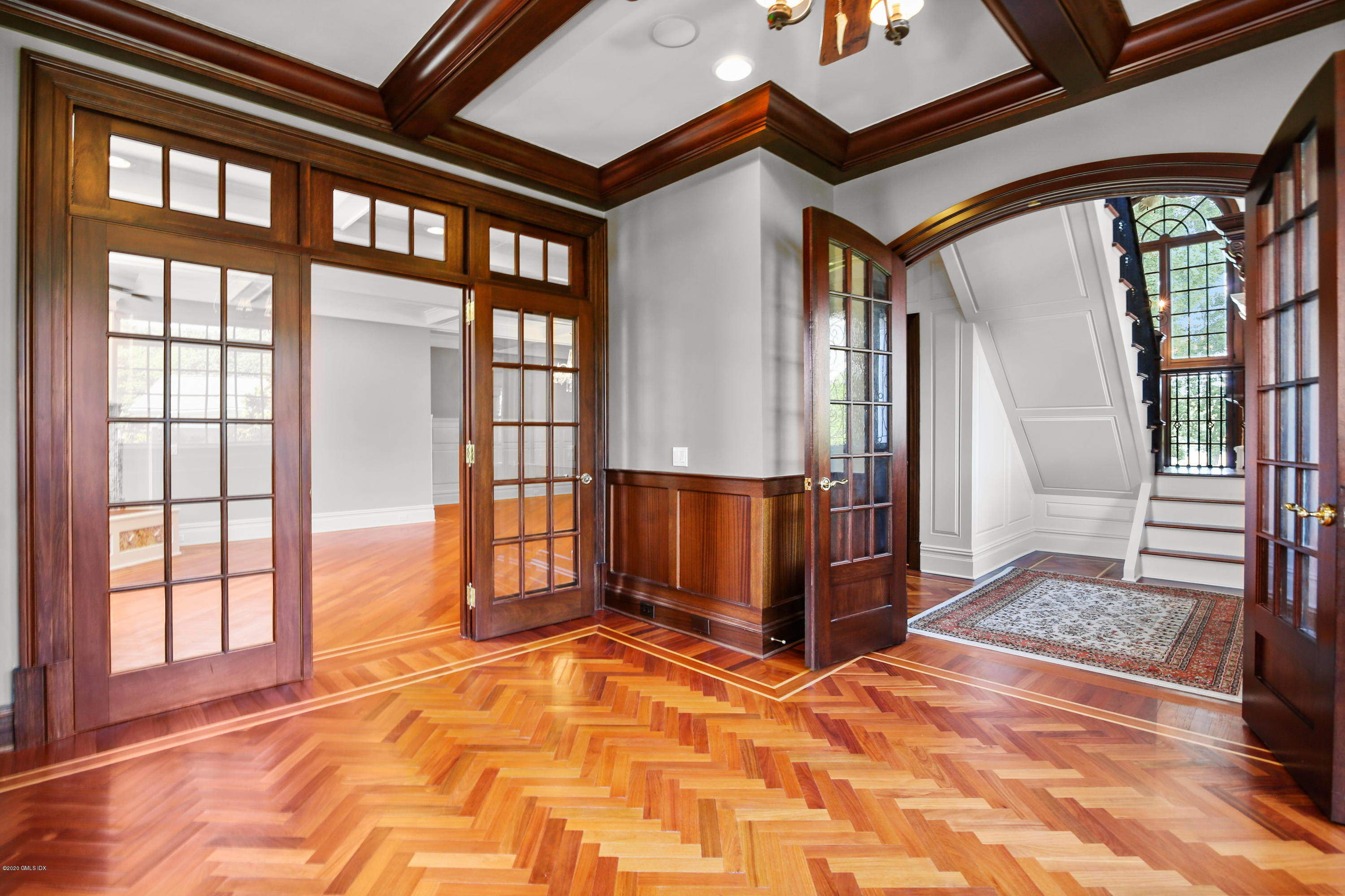 99 Valley Road, Unit E Cos Cob, CT 06807 - Photo 5 of 28 a view of an entryway