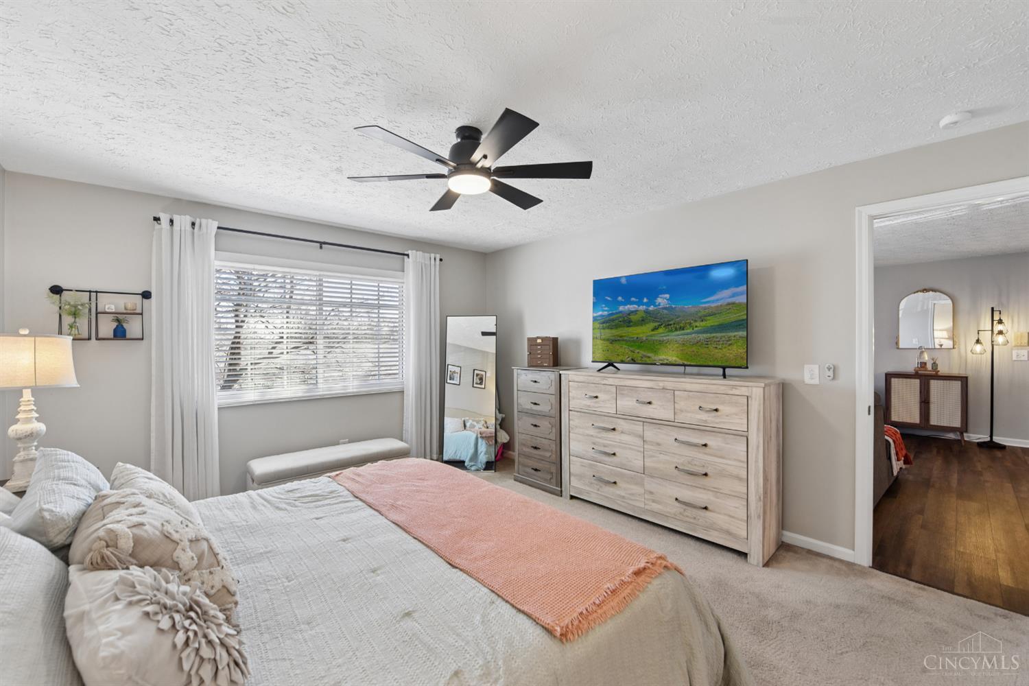 3545 Jessup Road, Unit 2D Cincinnati, OH 45239 - Photo 22 of 38 Gallery Image 22