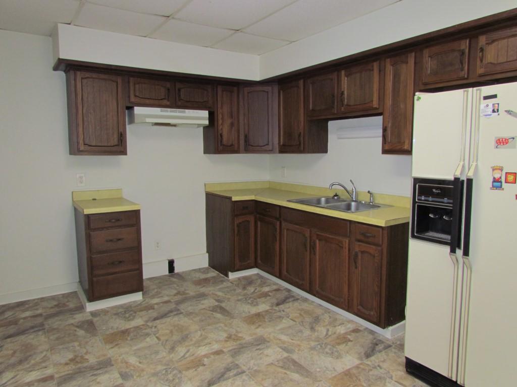1961 Kenton Street Springfield, OH 45505 - Photo 8 of 21