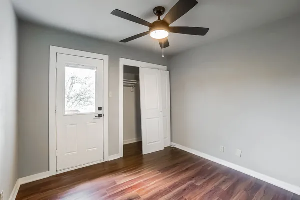 $1,645 | 5909 Lago Vista Way, Unit B, Lago Vista, TX 78645