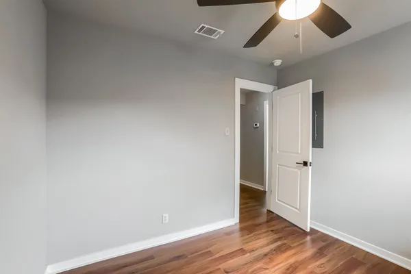 $1,645 | 5909 Lago Vista Way, Unit B, Lago Vista, TX 78645