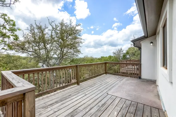 $1,645 | 5909 Lago Vista Way, Unit B, Lago Vista, TX 78645