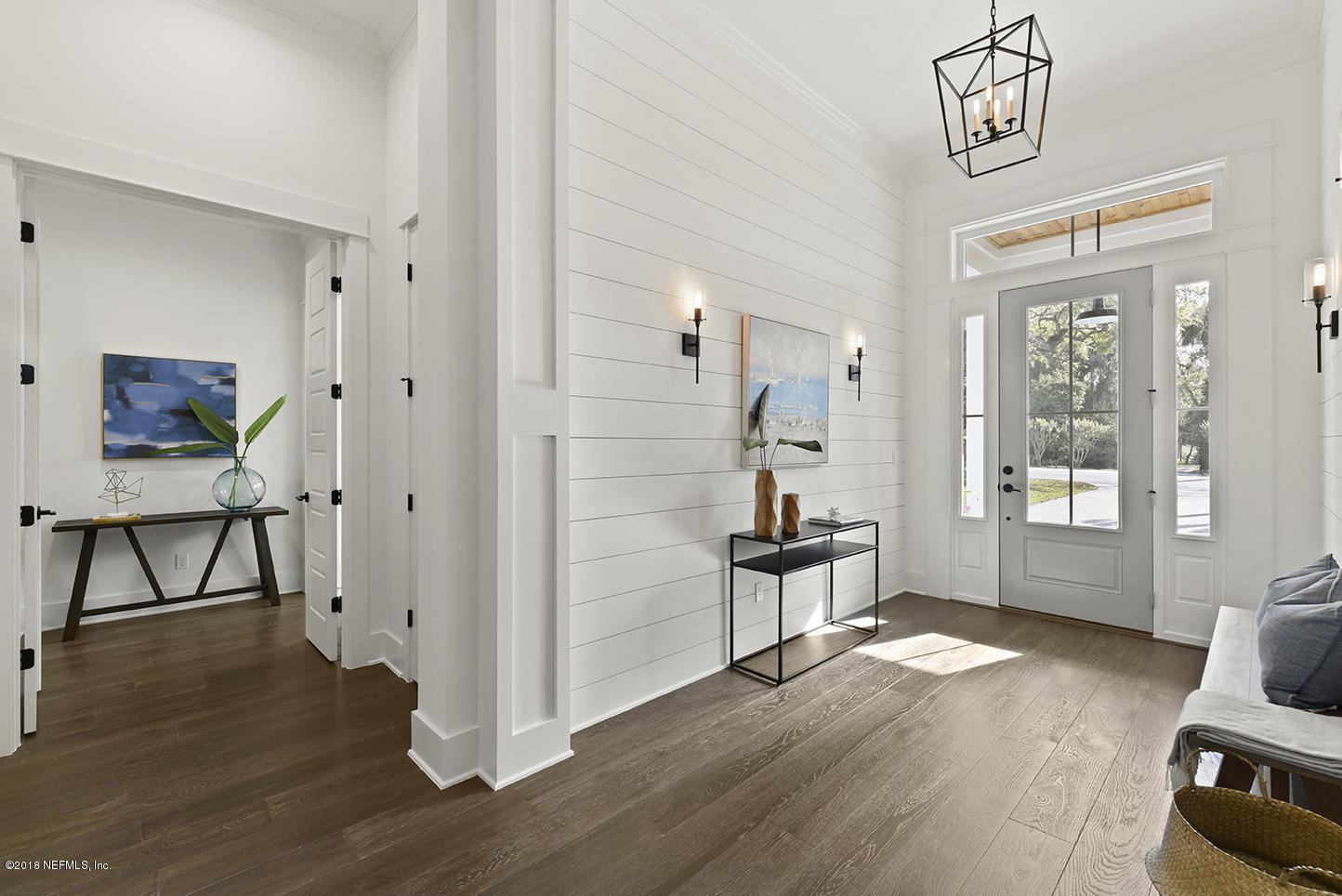 1213 Neck Road Ponte Vedra Beach, FL 32082 - Photo 5 of 48 E. Decorative Sconce and Pendant Lightin