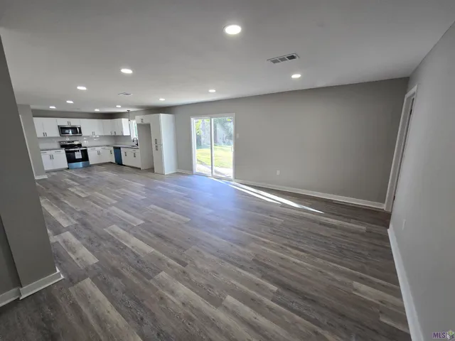 $195,000 | 8815 Cedar Glen Drive, Baton Rouge, LA 70811