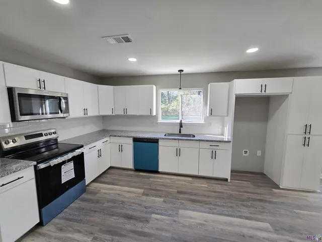 $195,000 | 8815 Cedar Glen Drive, Baton Rouge, LA 70811