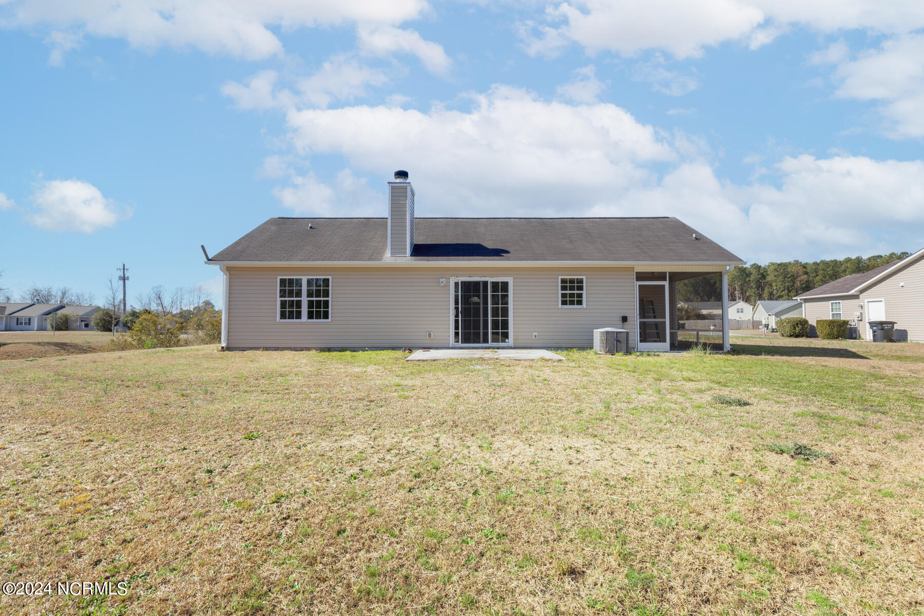 311 Top Knot Road Hubert, NC 28539 - Photo 19 of 20 topknot-21