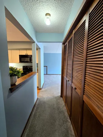 $159,900 | 2455 Londin Lane East, Unit 117, Maplewood, MN 55119