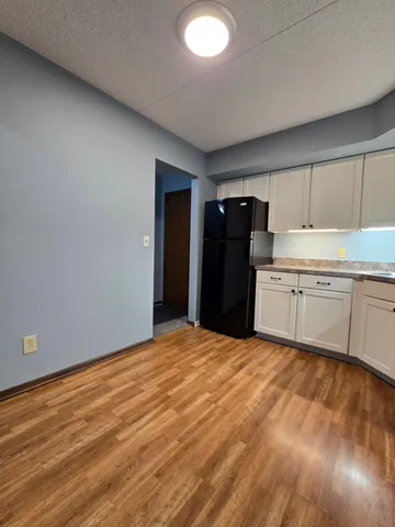 $165,000 | 2455 Londin Lane East, Unit 117, Maplewood, MN 55119