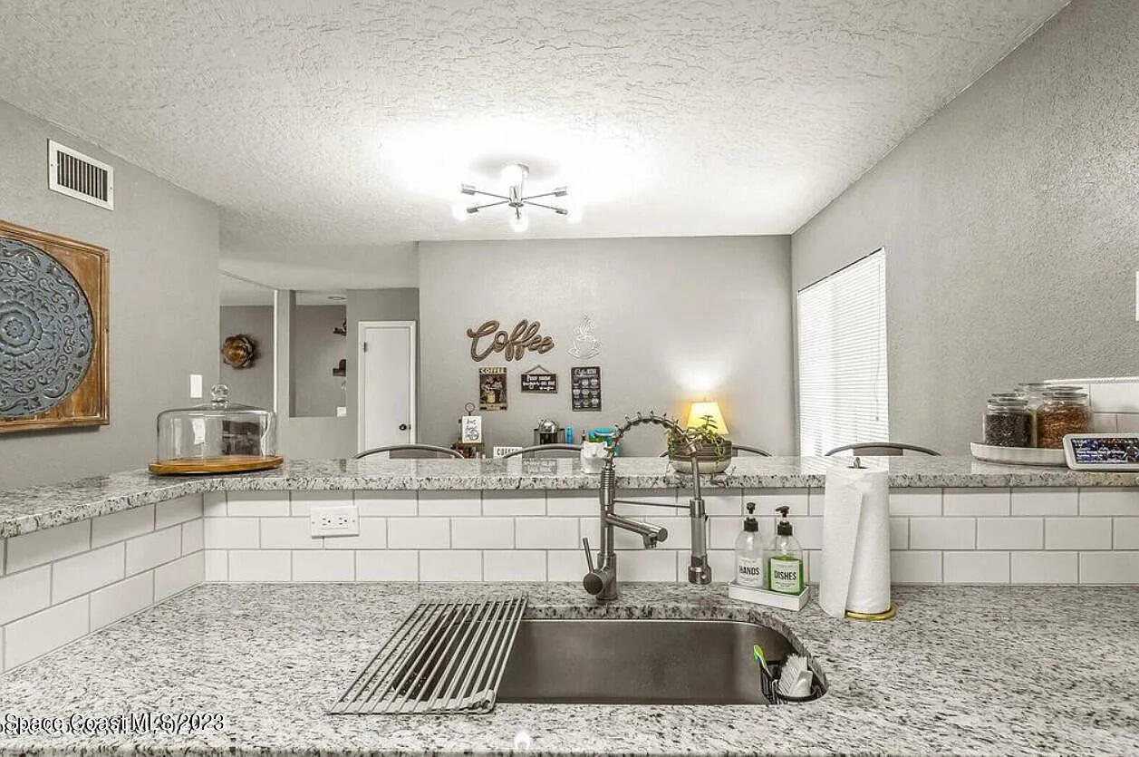 1784 Quail Trail Melbourne, FL 32935 - Photo 7 of 21 7