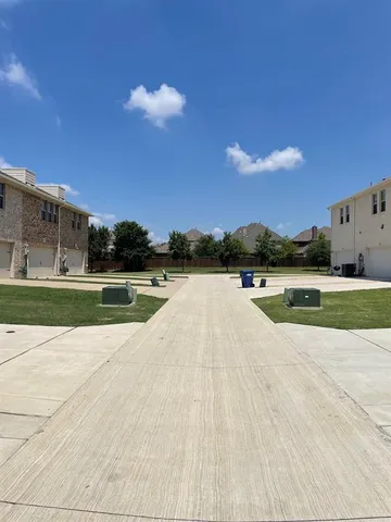 $2,595 | 4929 Barcelona Avenue, McKinney, TX 75070