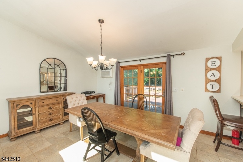 27 Mountain Road Rockaway, NJ 07866 - Photo 14 of 32