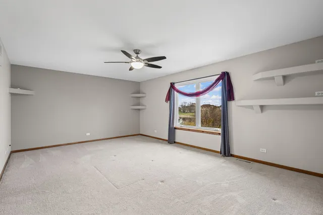 $425,000 | 601 Edgewater Drive, Minooka, IL 60447