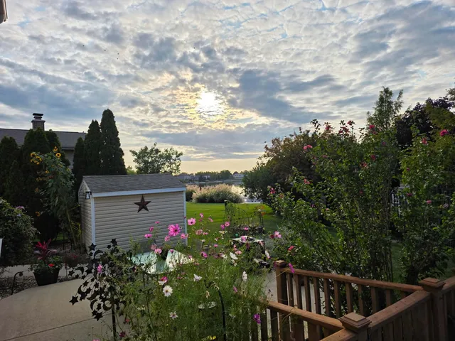 $439,900 | 601 Edgewater Drive, Minooka, IL 60447