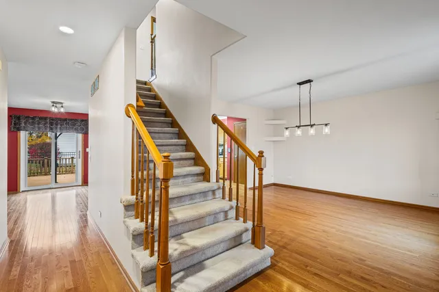 $425,000 | 601 Edgewater Drive, Minooka, IL 60447