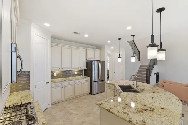 $584,000 | 18915 Hilltop Valley Drive, Cypress, TX 77429