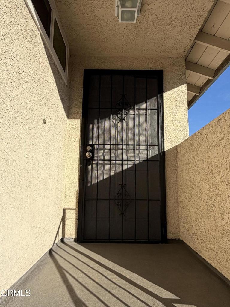 868 Fairview Avenue, Unit A Arcadia, CA 91007 - Photo 14 of 15 a view of a garage