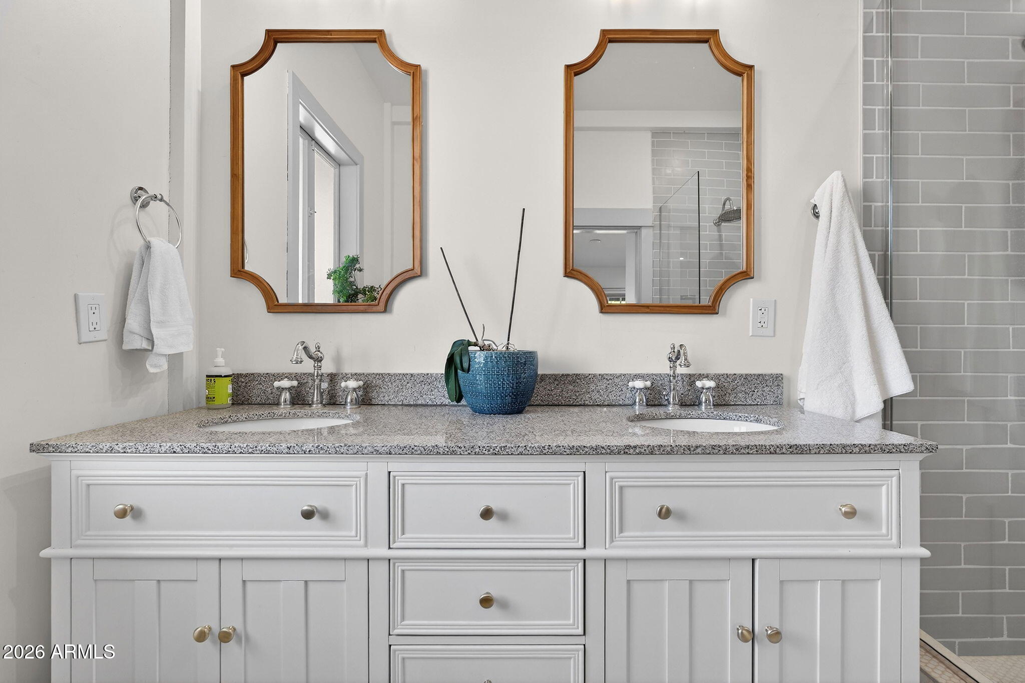2022 North 11th Street Phoenix, AZ 85006 - Photo 19 of 29 Bathroom Dual Sink