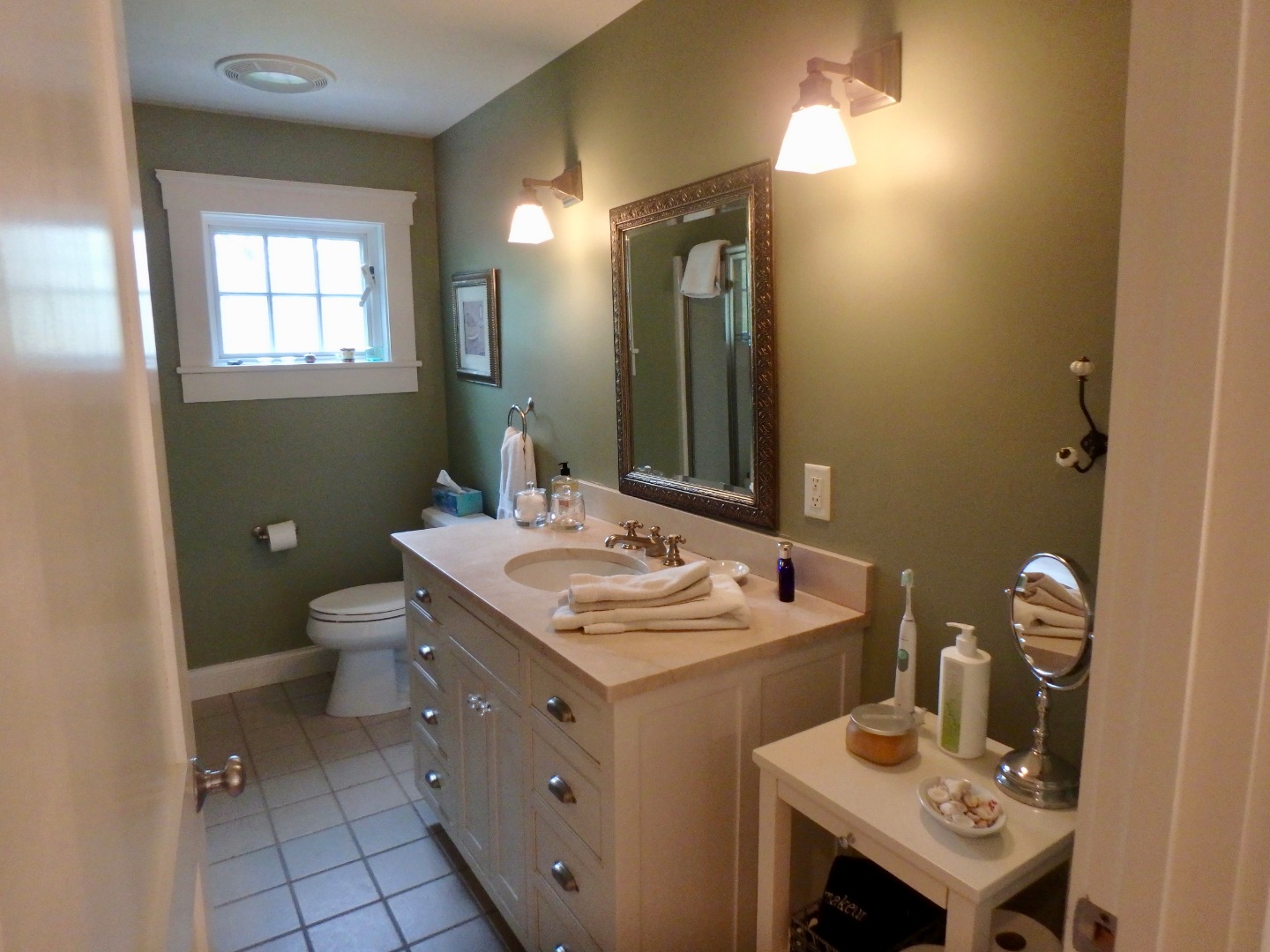 666 Old County Road West Tisbury, MA 02568 - Photo 15 of 28 Gallery Image 15