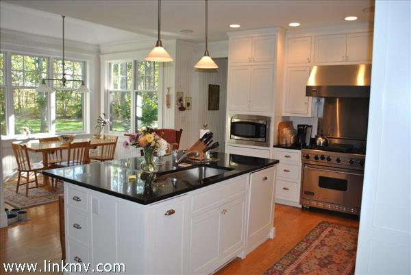 666 Old County Road West Tisbury, MA 02568 - Photo 4 of 28 Gallery Image 4
