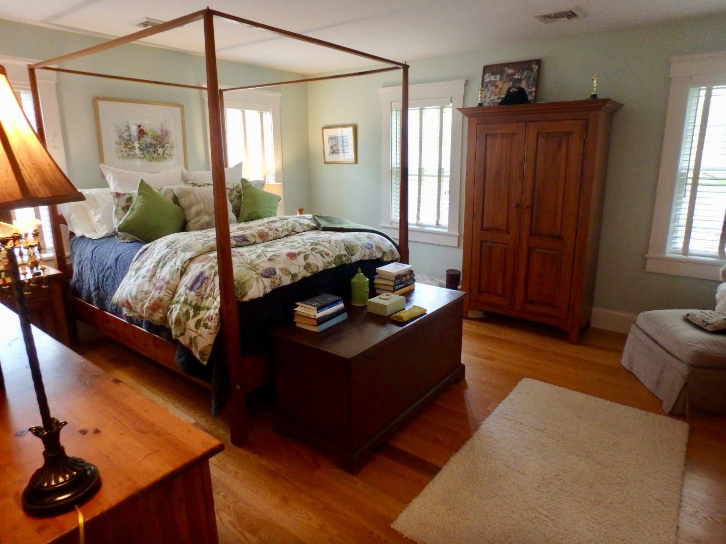 666 Old County Road West Tisbury, MA 02568 - Photo 10 of 28 Gallery Image 10