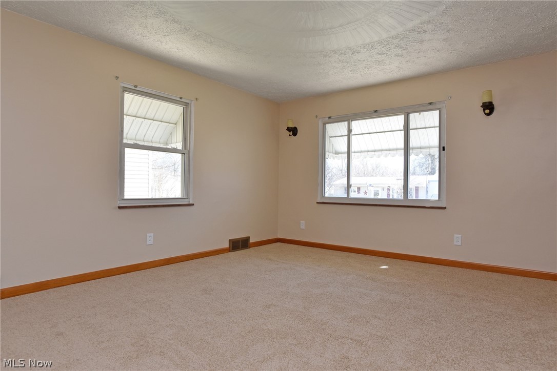 2931 20th Street Northwest Canton, OH 44708 - Photo 9 of 31 Gallery Image 9