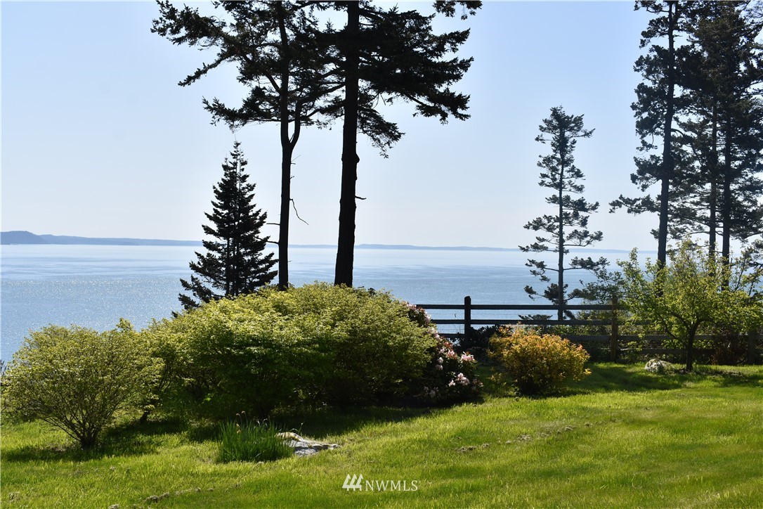376 Thatcher Pass Road Decatur Island, WA 98221 - Photo 3 of 25