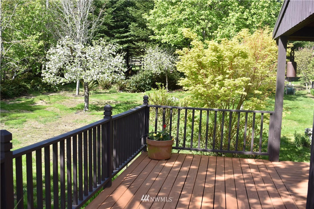 376 Thatcher Pass Road Decatur Island, WA 98221 - Photo 4 of 25