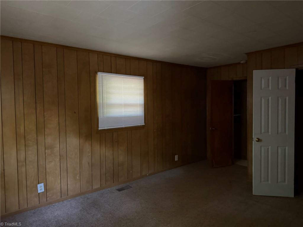 546 Sink Lake Road High Point, NC 27265 - Photo 13 of 14 536