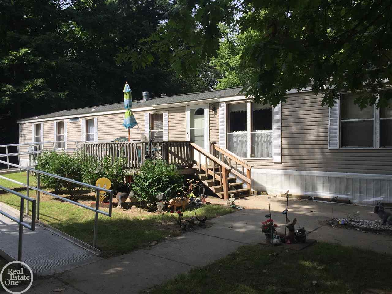 4675 Duce Road Avoca, MI 48006 - Photo 1 of 20