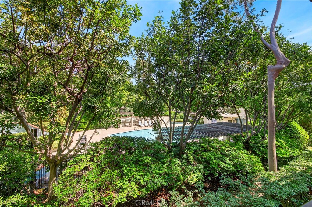 9 Madrona Irvine, CA 92612 - Photo 20 of 38 a backyard of a house with lots of green space