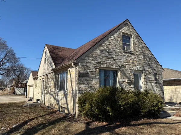 $219,900 | 4901 North 65th Street, Milwaukee, WI 53218