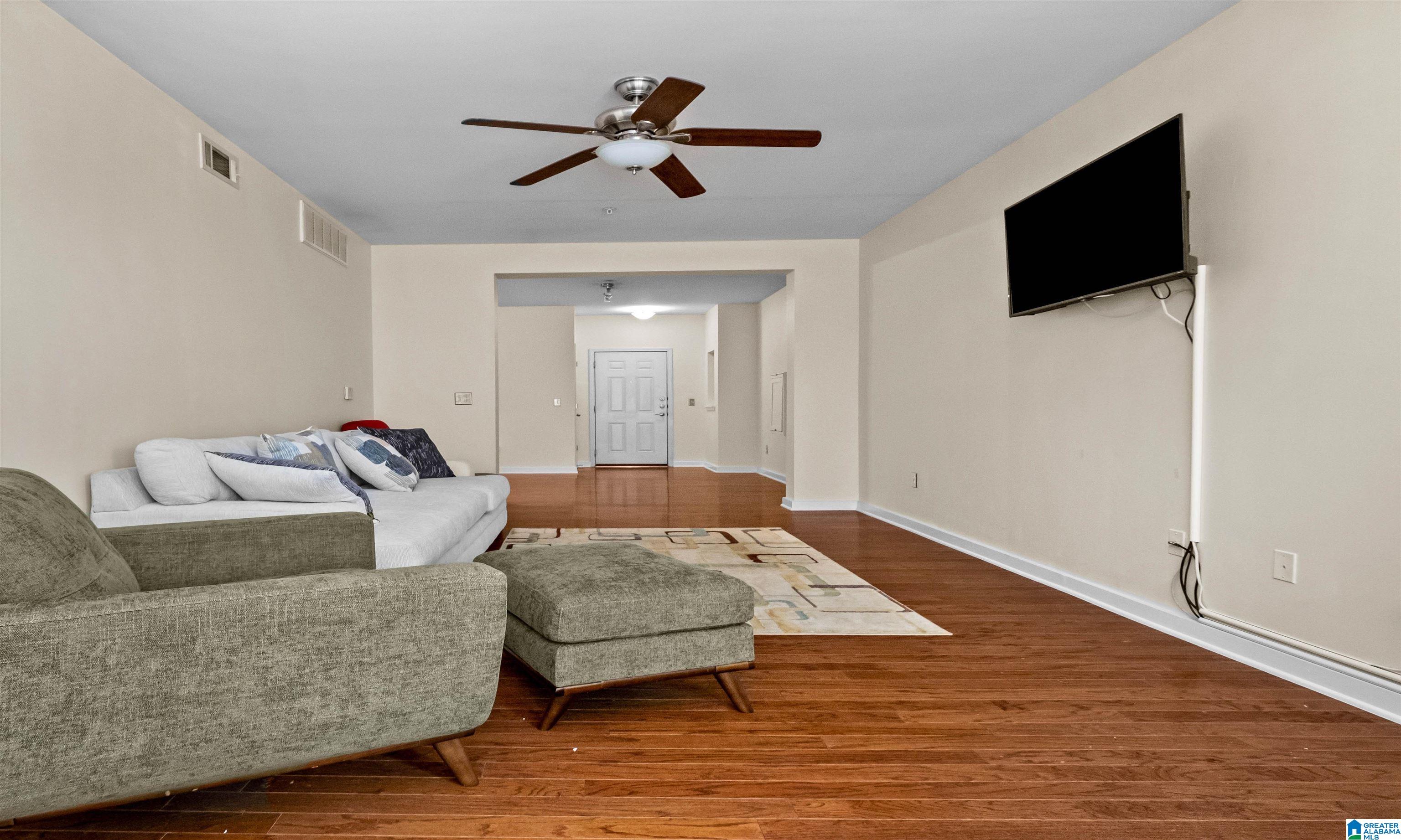 401 20th Street South, Unit 424 Birmingham, AL 35233 - Photo 12 of 52