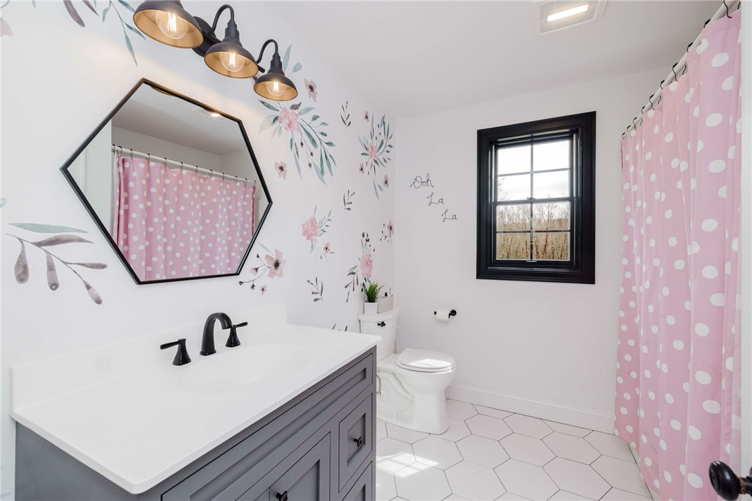 7 Ciana Road Rehoboth, MA 02769 - Photo 31 of 49