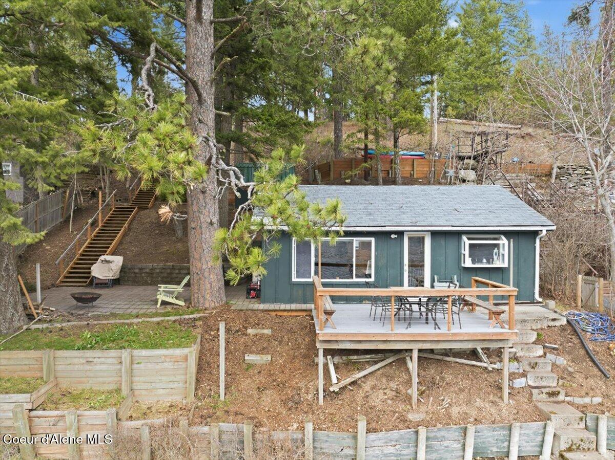 5822 West Boathaven Lane Rathdrum, ID 83858 - Photo 2 of 65 37-5822 W Boathaven Ln_RedHogMedia