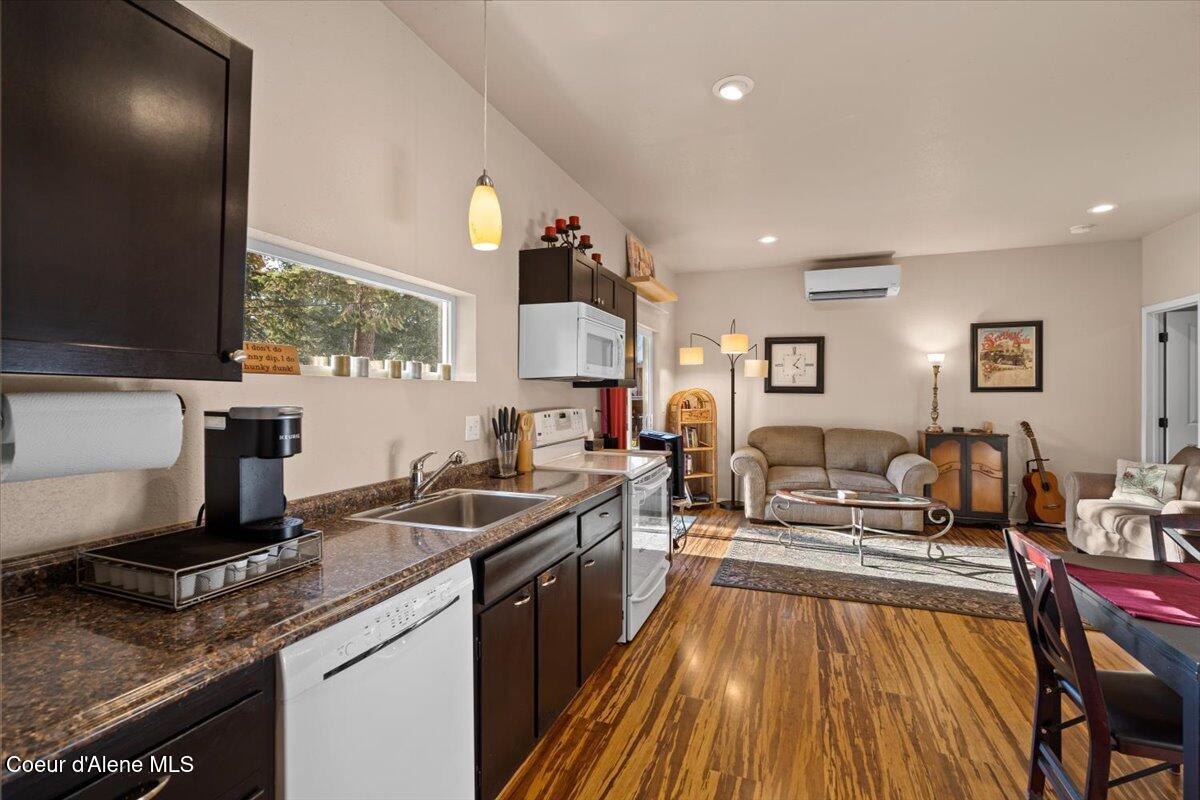 5822 West Boathaven Lane Rathdrum, ID 83858 - Photo 34 of 65 10-redhogmedia