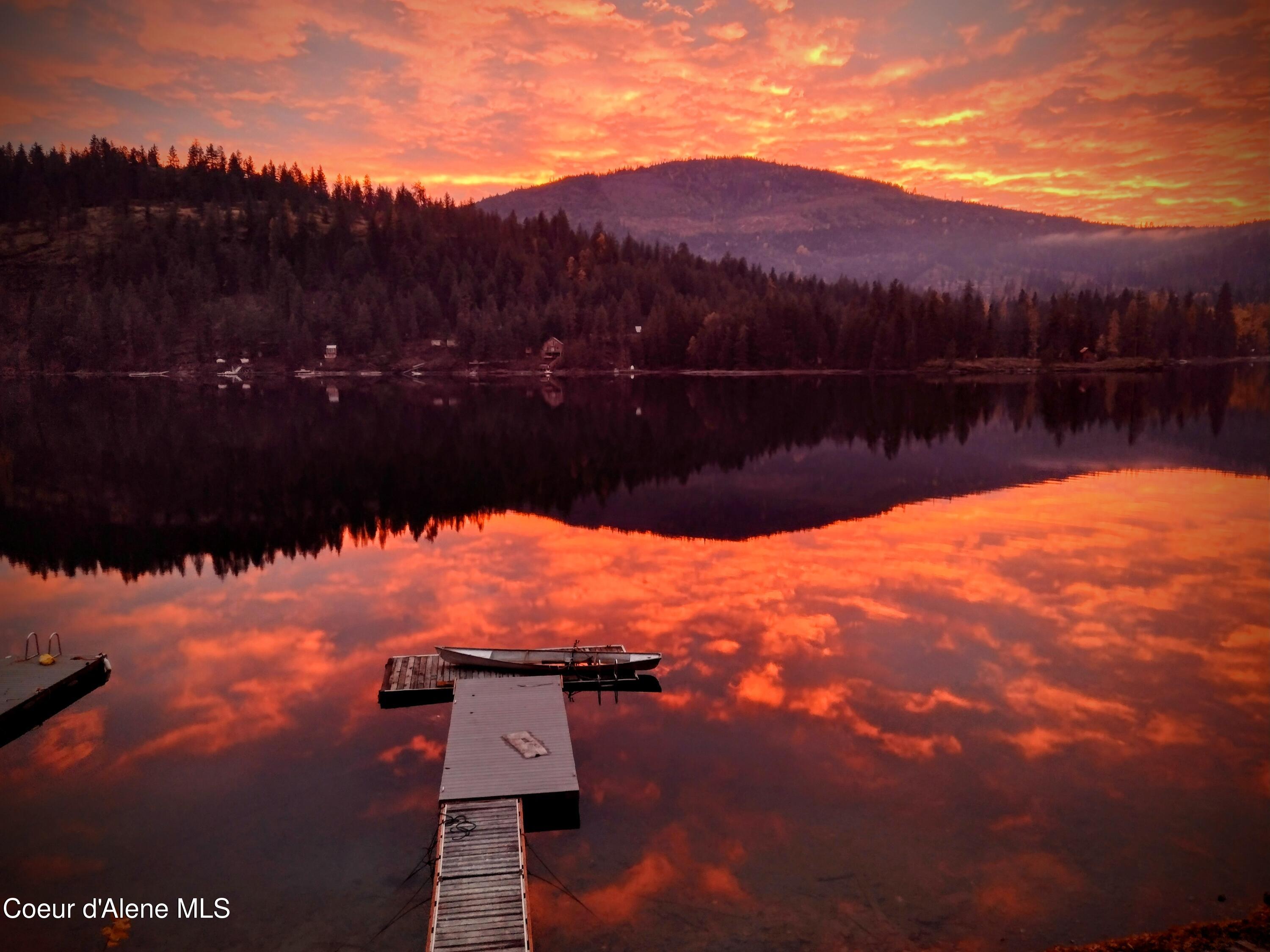 5822 West Boathaven Lane Rathdrum, ID 83858 - Photo 9 of 65 Sunset