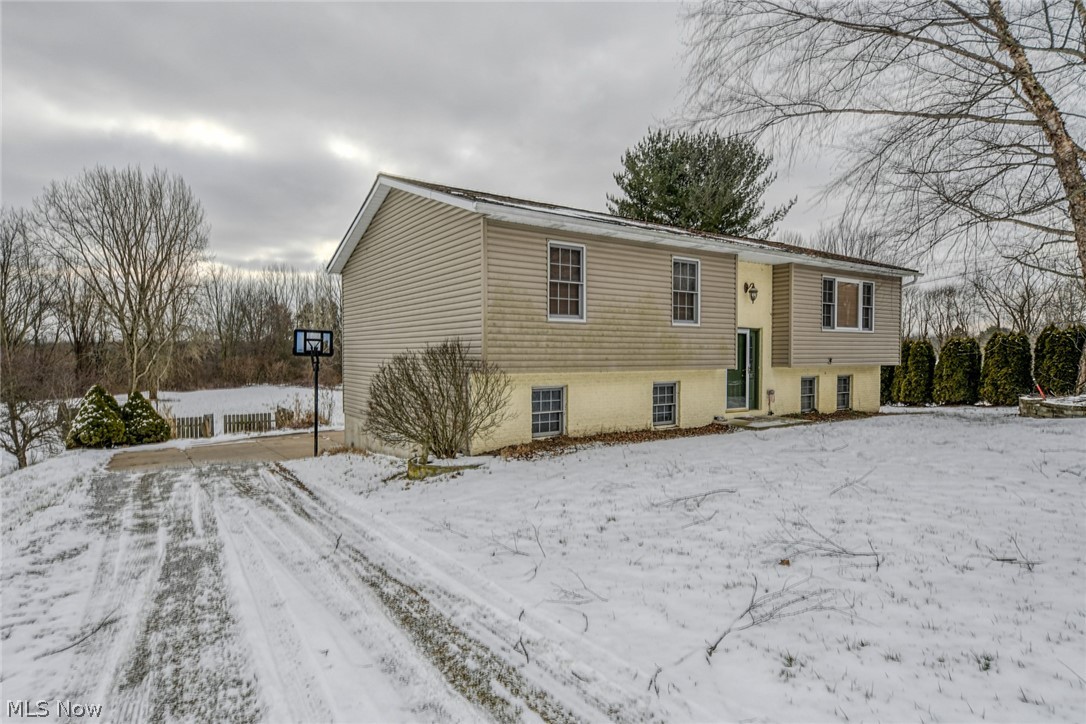 1438 West Comet Road Clinton, OH 44216 - Photo 5 of 35