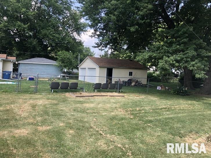 515 14th Avenue Silvis, IL 61282 - Photo 2 of 9