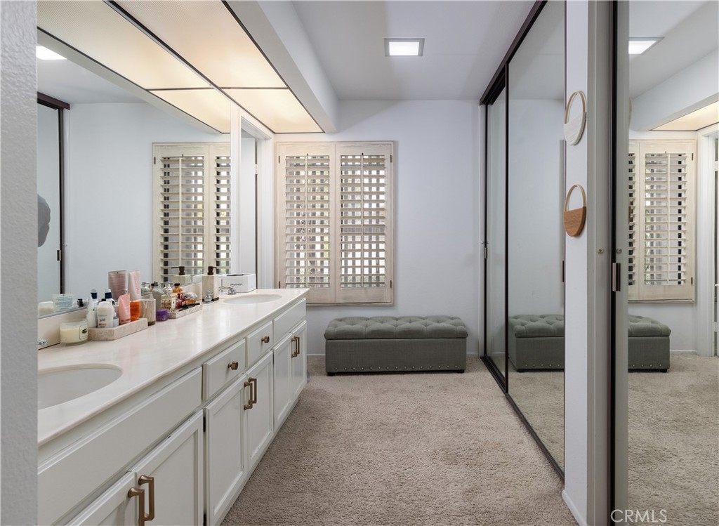 9 Flores Irvine, CA 92612 - Photo 14 of 31