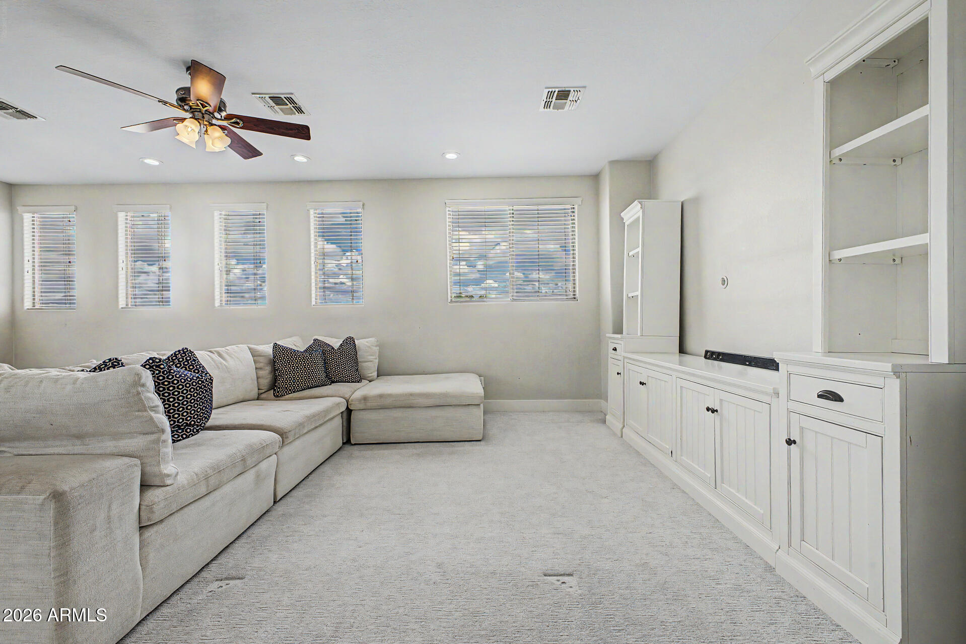 6745 Rachael Way Gilbert, AZ 85298 - Photo 42 of 69 53 - Rachael