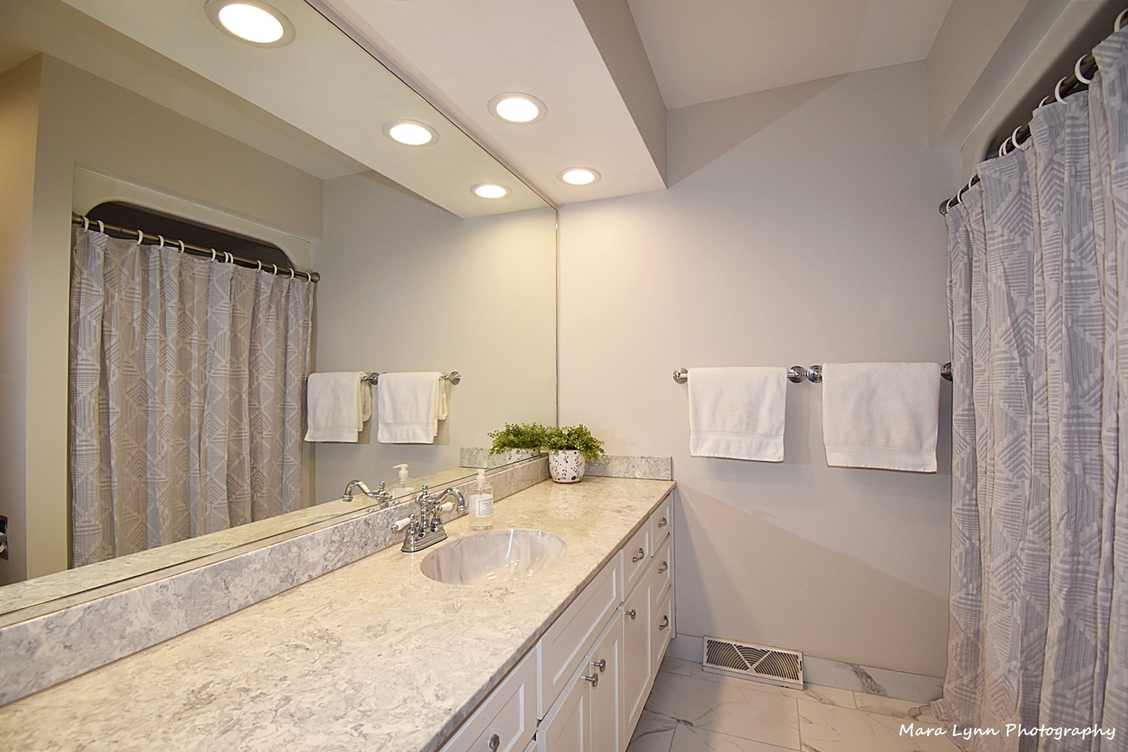 2S588 Deerpath Road Batavia, IL 60510 - Photo 21 of 49