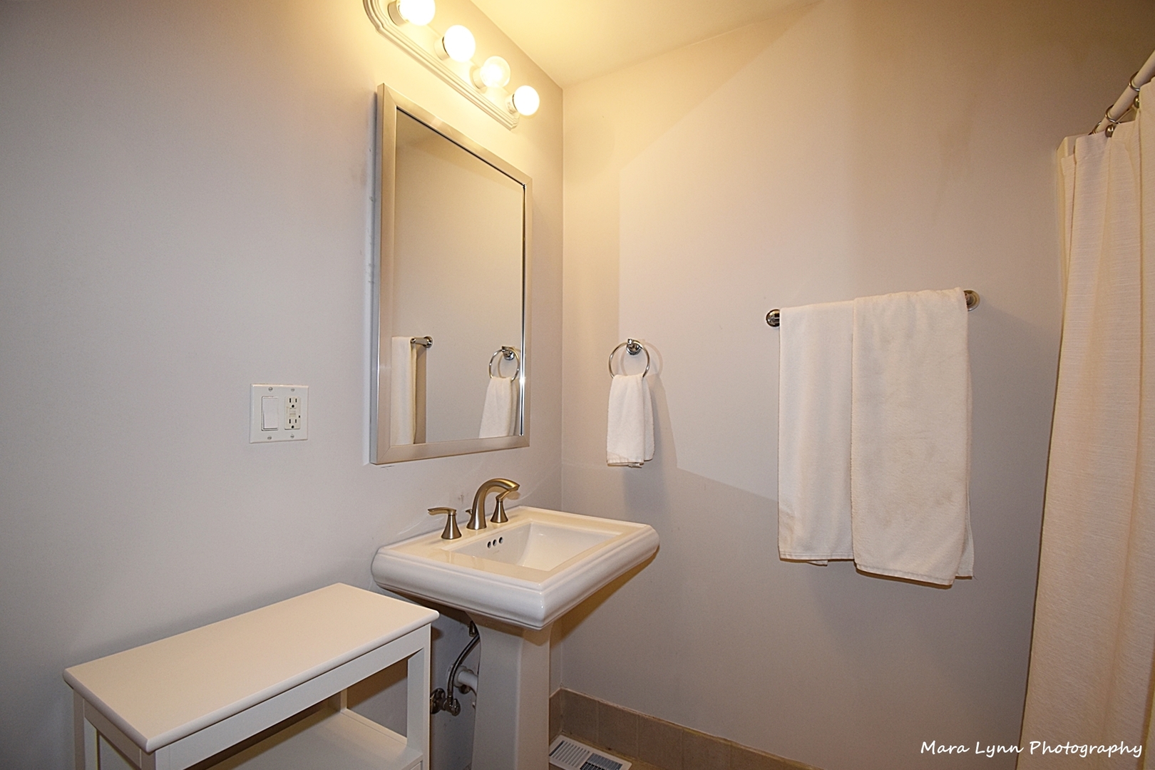 2S588 Deerpath Road Batavia, IL 60510 - Photo 29 of 49