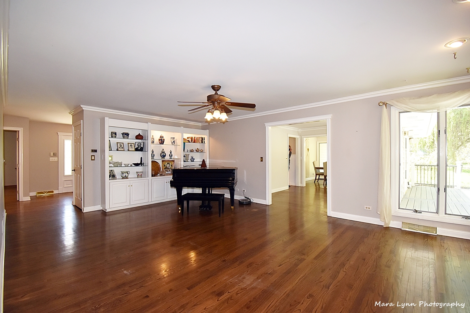 2S588 Deerpath Road Batavia, IL 60510 - Photo 5 of 49