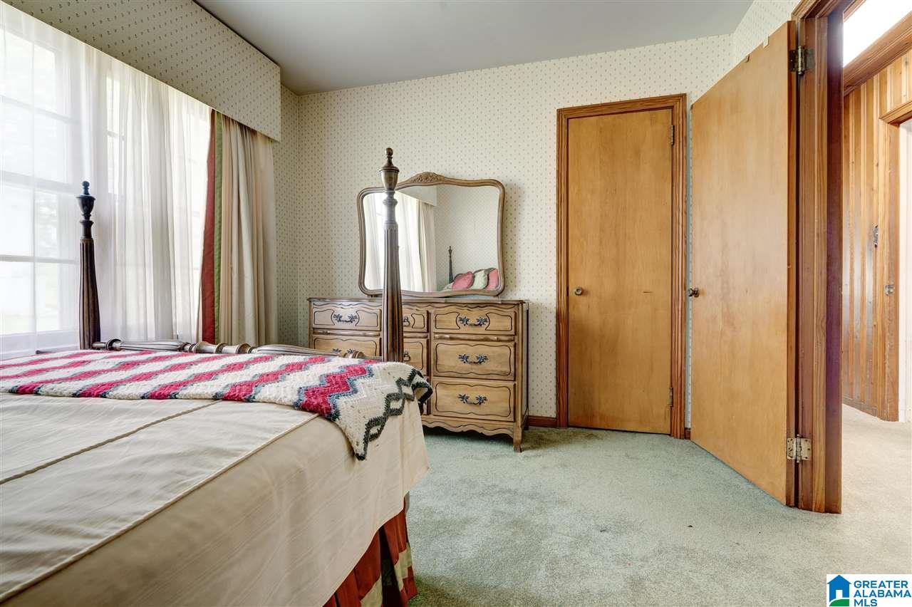 205 Adams Avenue East Oneonta, AL 35121 - Photo 23 of 30