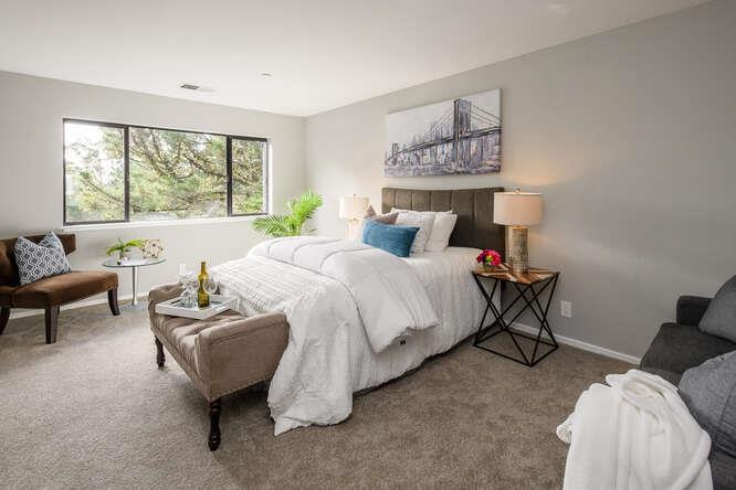 601 Sharp Park Road Pacifica, CA 94044 - Photo 11 of 30 a bedroom with bed and a window