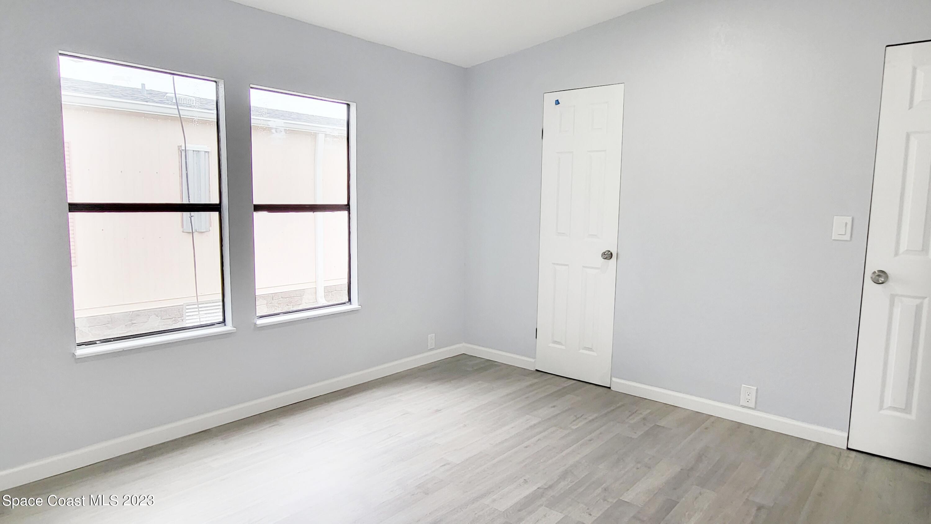 313 Kiwi Drive Sebastian, FL 32976 - Photo 21 of 31 Secondary Suite
