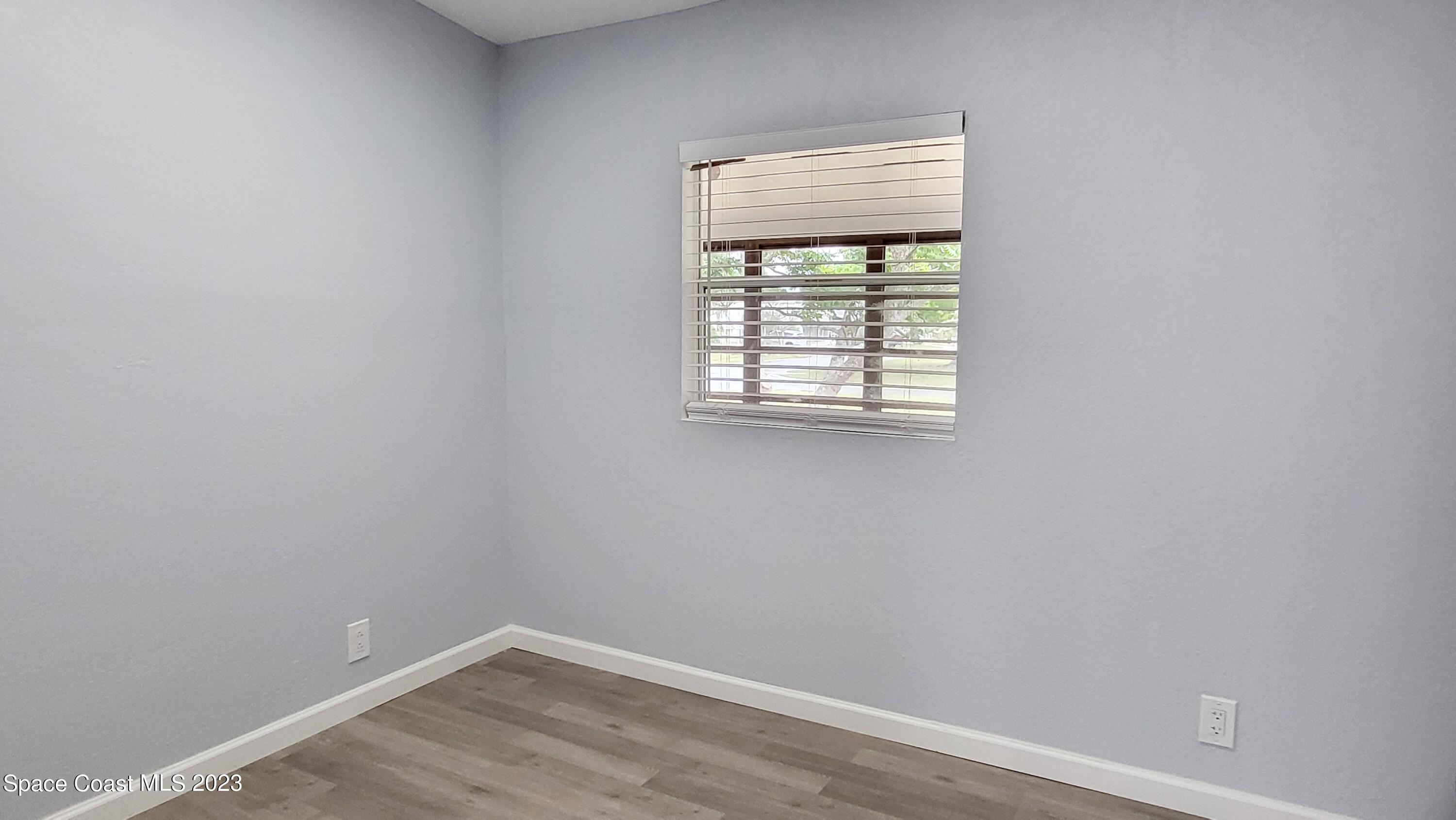 313 Kiwi Drive Sebastian, FL 32976 - Photo 24 of 31 Bed 3
