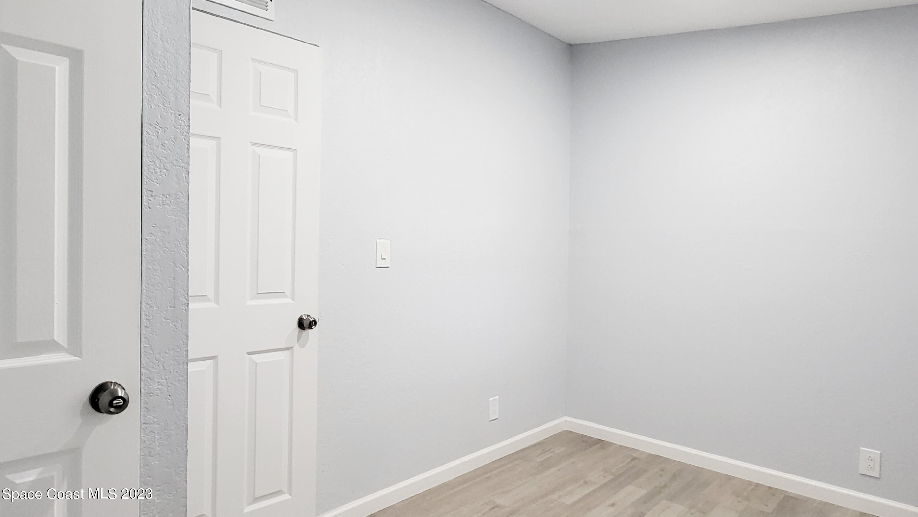 313 Kiwi Drive Sebastian, FL 32976 - Photo 25 of 31 Bed 3