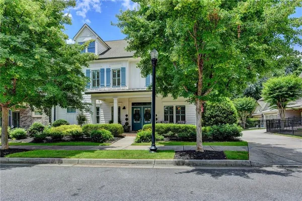 $1,079,000 | 500 Parkview Drive, Alpharetta, GA 30004