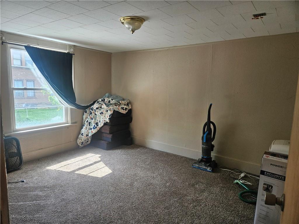 709 South Main Street Butler, PA 16001 - Photo 12 of 20 Gallery Image 12